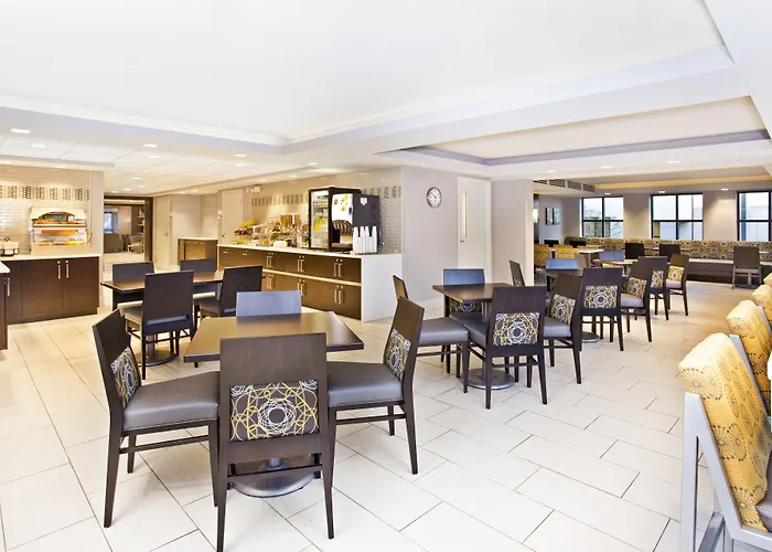 Holiday Inn Express Boston-Waltham By Ihg